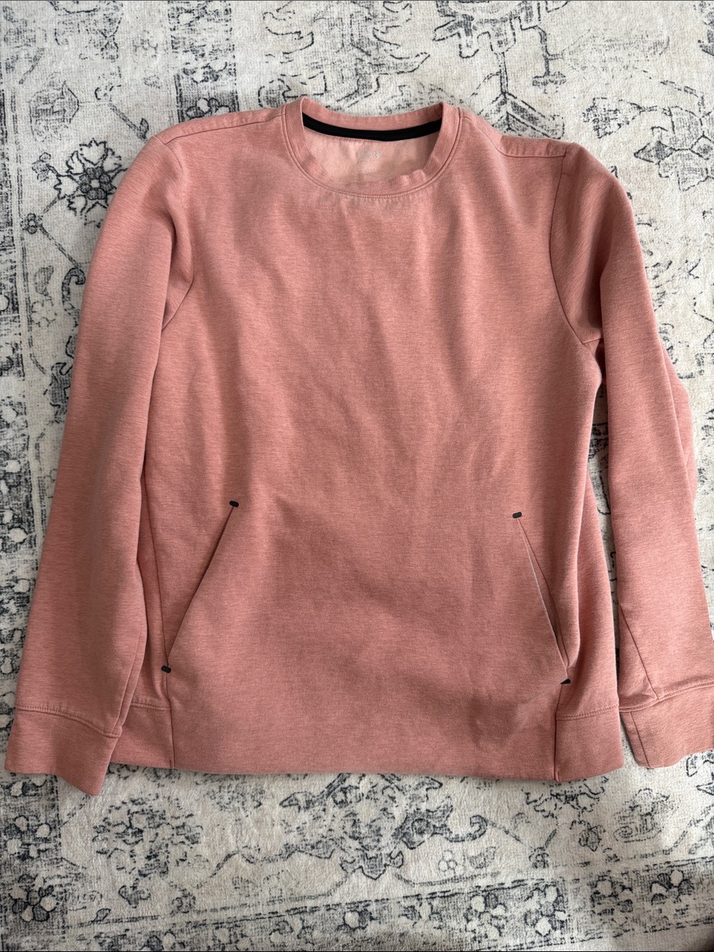 Old Navy Women's Crewneck Sweatshirt in Dusty Rose